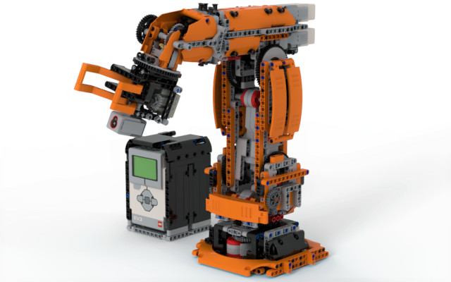 kuka lego robot